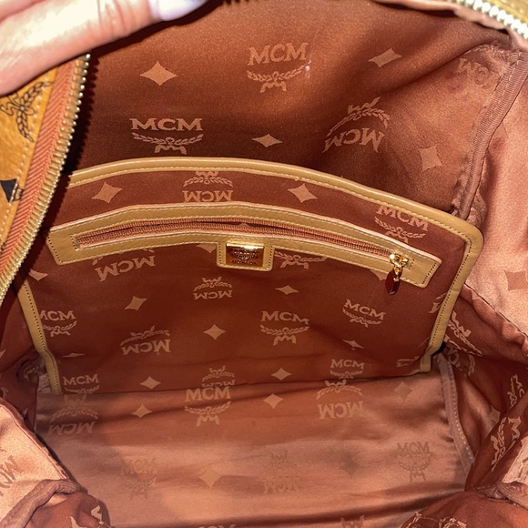 MCM Visetos Medium Sprinkle Stud Stark Backpack in Cognac - Picture 10 of 16